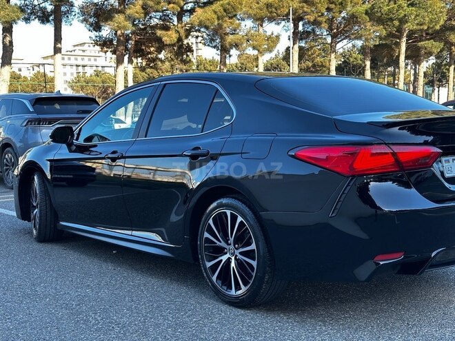 Toyota Camry 2018, 130,000 km - 2.5 l - Bakı