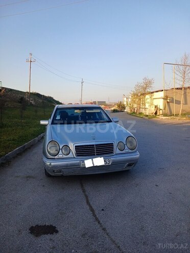 Mercedes E 230 1997, 316,000 km - 2.3 l - Bakı