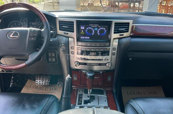 Lexus LX 570 2012, 179,000 km - 5.7 l - Bakı