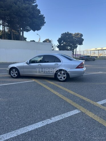 Mercedes C 200 2001, 235,000 km - 2.0 л - Sumqayıt