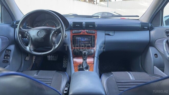 Mercedes C 200 2001, 235,000 km - 2.0 л - Sumqayıt