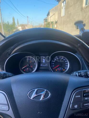 Hyundai Santa Fe 2014, 219,679 km - 2.2 l - Quba