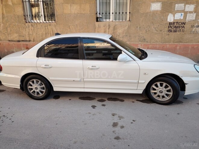 Hyundai Sonata 2004, 300,000 km - 2.0 l - Bakı