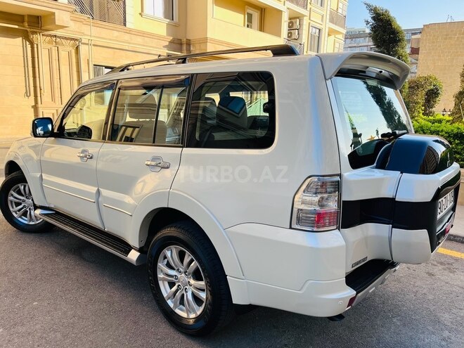 Mitsubishi Pajero 2016, 112,000 km - 3.0 l - Bakı