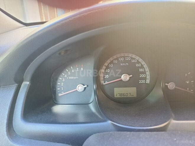 Kia Sportage 2008, 178,607 km - 2.0 l - Bakı