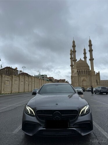 Mercedes E 300 4MATIC 2018, 58,000 km - 2.0 л - Bakı