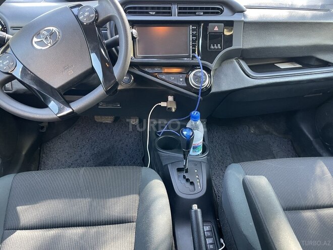 Toyota Aqua 2016, 70,000 km - 1.5 l - Bakı