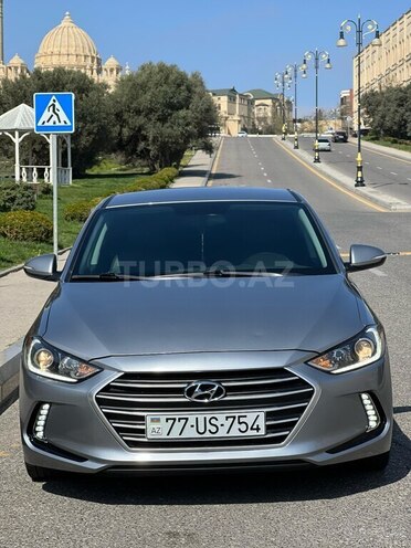 Hyundai Elantra 2017, 120,701 km - 2.0 л - Bakı