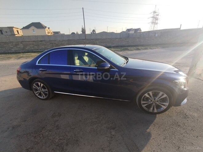 Mercedes C 300 4MATIC 2017, 113,000 km - 2.0 л - Bakı