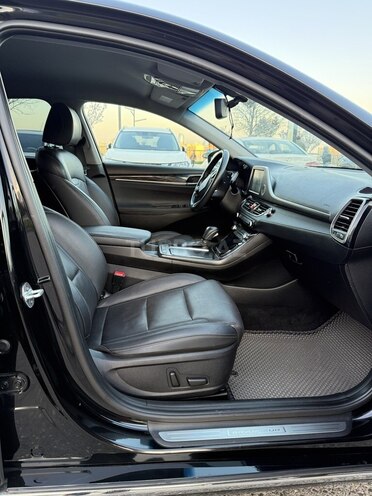 Hyundai Grandeur 2017, 190,000 km - 2.2 л - Bakı