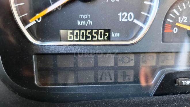 Mercedes Axor 2533 2012, 600,000 km - 7.5 l - Bakı