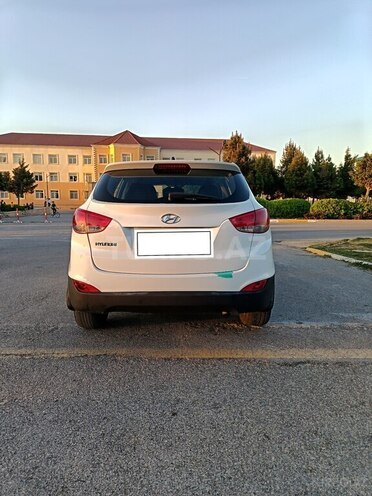 Hyundai ix35 2011, 220,607 km - 2.0 l - Bakı