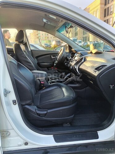 Hyundai ix35 2011, 220,607 km - 2.0 l - Bakı