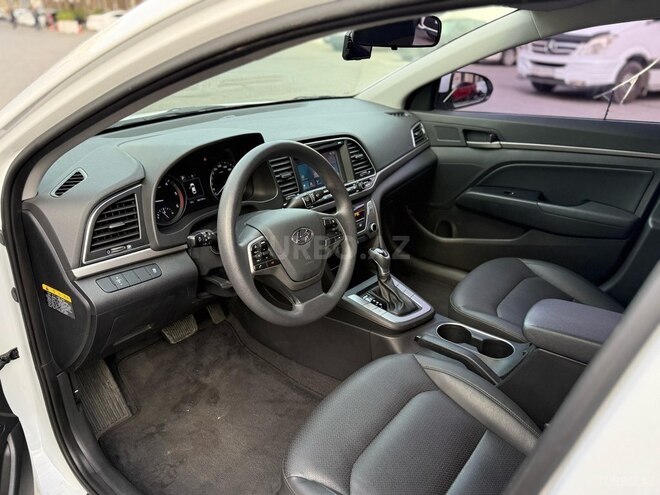 Hyundai Avante 2017, 144,000 km - 1.6 l - Bakı