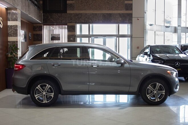 Mercedes GLC 300 2016, 98,000 km - 2.0 л - Bakı