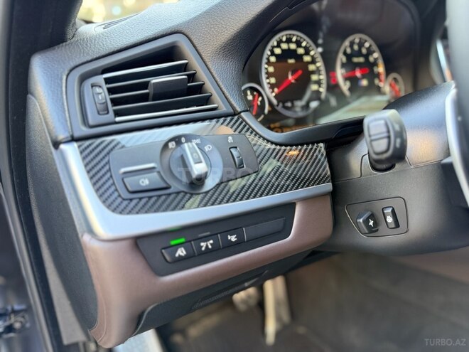 BMW M5 2012, 65,000 km - 4.4 l - Bakı