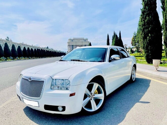 Chrysler 300C 2009, 171,100 km - 2.7 l - Gəncə