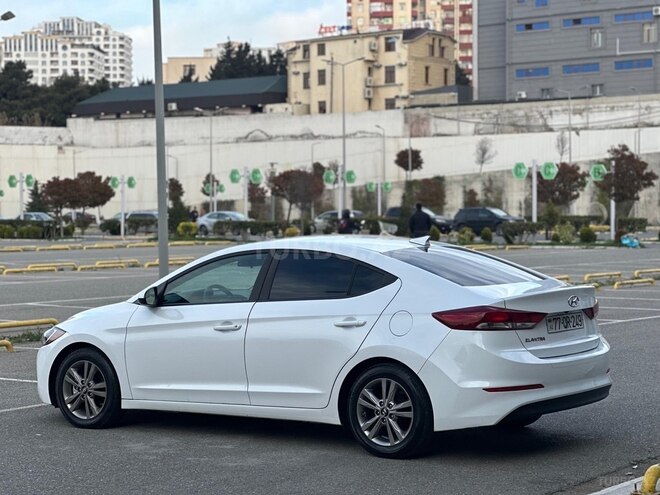 Hyundai Elantra 2016, 103,000 km - 2.0 л - Bakı