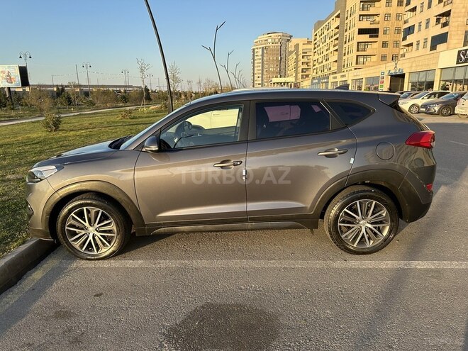 Hyundai Tucson 2016, 205,000 km - 2.0 l - Bakı