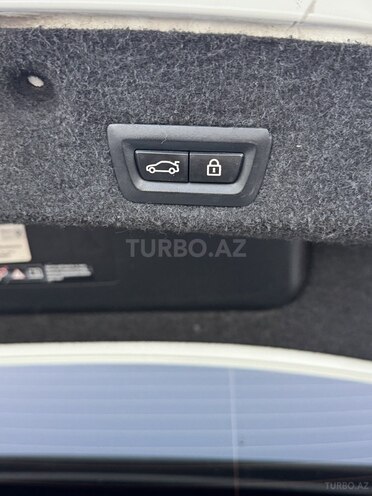 BMW 528 2015, 180,000 km - 2.0 l - Bakı