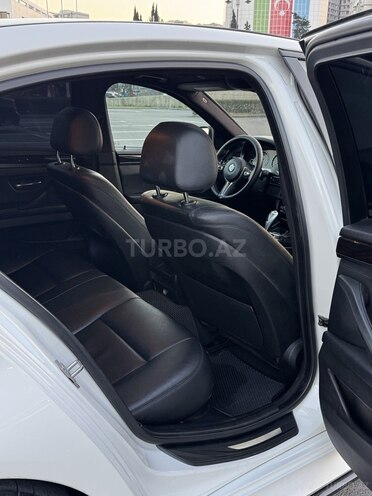 BMW 528 2015, 180,000 km - 2.0 l - Bakı