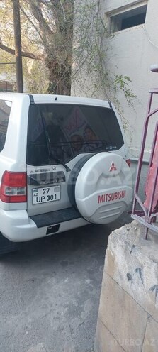 Mitsubishi Pajero io 2001, 230,000 km - 2.0 l - Bakı