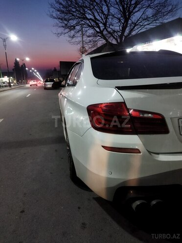 BMW 528 2015, 161,000 km - 2.0 l - Qax