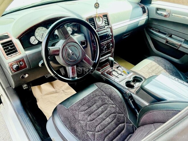 Chrysler 300C 2009, 171,100 km - 2.7 l - Gəncə