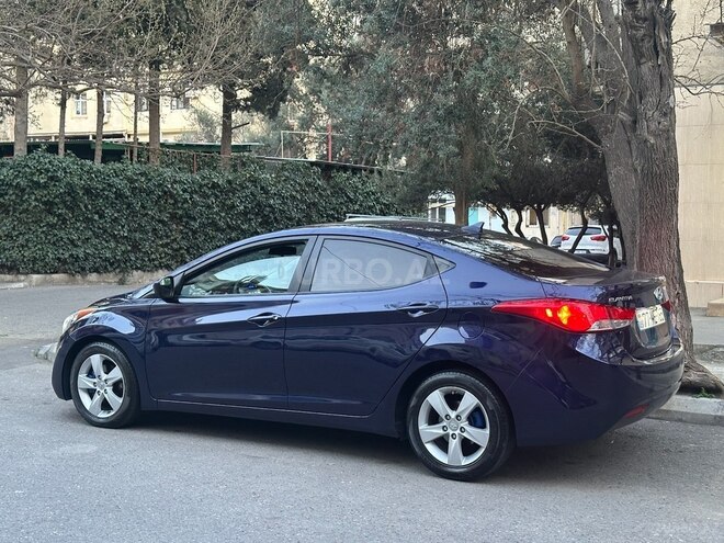 Hyundai Elantra 2013, 144,400 km - 1.8 l - Bakı