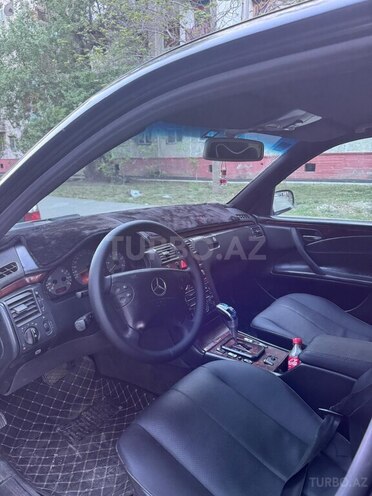 Mercedes E 220 d 2000, 480,000 km - 2.2 l - Mingəçevir