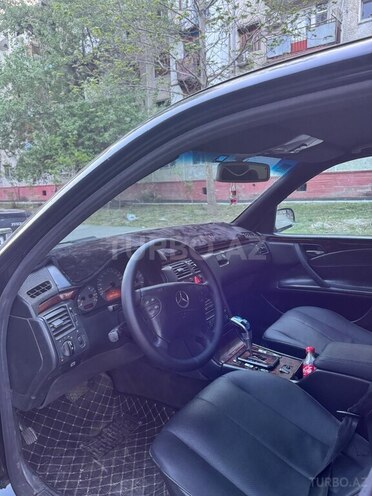 Mercedes E 220 d 2000, 480,000 km - 2.2 l - Mingəçevir