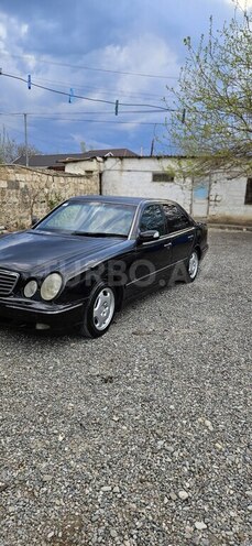 Mercedes E 220 d 2000, 480,000 km - 2.2 l - Mingəçevir