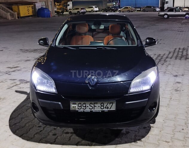 Renault Megane-7