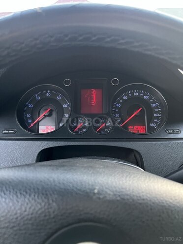 Volkswagen Passat 2005, 199,000 km - 2.0 л - Bakı