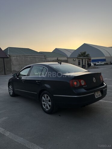 Volkswagen Passat 2005, 199,000 km - 2.0 л - Bakı