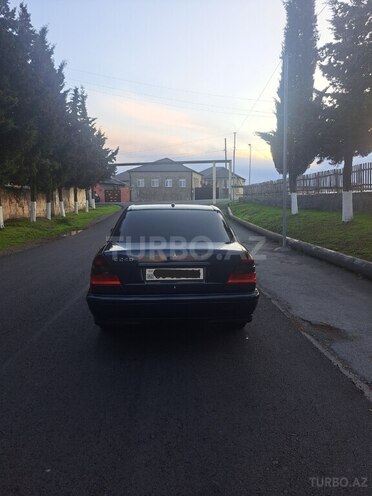 Mercedes C 240 1999, 326,000 km - 2.4 л - Bakı