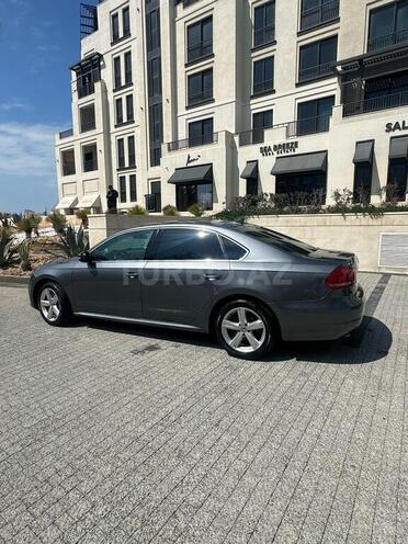 Volkswagen Passat 2015, 112,654 km - 1.8 l - Bakı