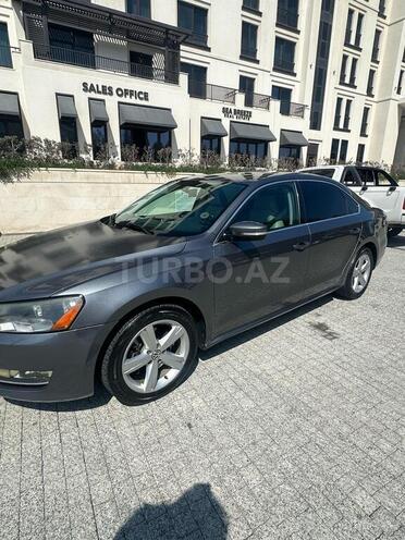 Volkswagen Passat 2015, 112,654 km - 1.8 l - Bakı