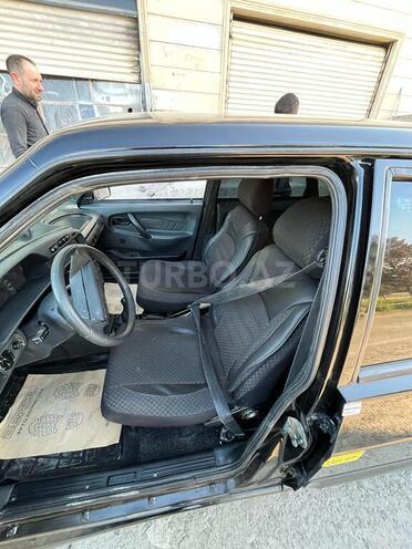 LADA (VAZ) 2115 2006, 230,000 km - 1.6 l - Yevlax
