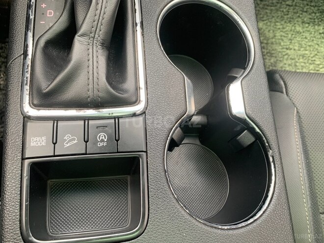 Kia Sportage-8