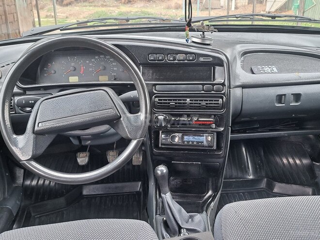 LADA (VAZ) 2115 2011, 200,000 km - 1.5 l - Bakı