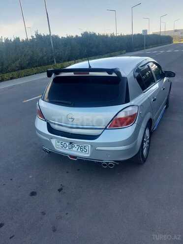 Opel Astra 2005, 165,897 km - 1.4 l - Salyan