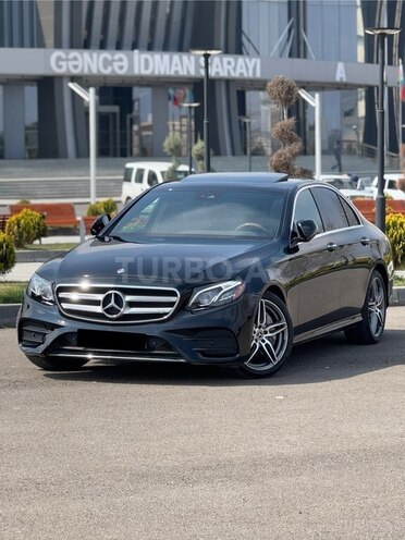 Mercedes E 350 2020, 30,000 km - 3.5 л - Gəncə
