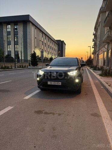 Toyota RAV4 2022, 30,000 km - 2.5 l - Bakı