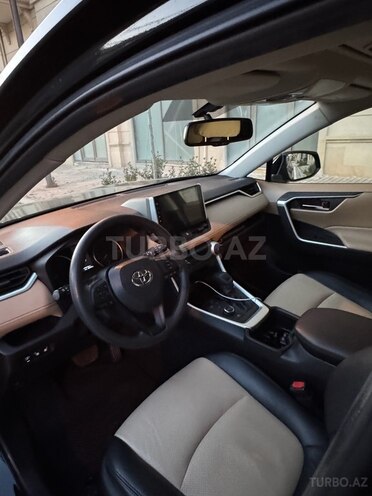 Toyota RAV4 2022, 30,000 km - 2.5 l - Bakı
