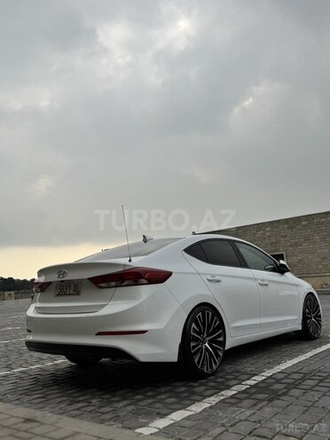Hyundai Elantra 2017, 117,000 km - 2.0 л - Bakı