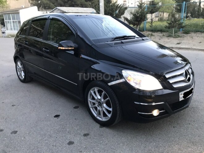 Mercedes B 180 2010, 167,000 km - 1.8 l - Sumqayıt