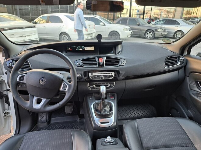 Renault Grand Scenic 2011, 298,000 km - 1.5 l - Bakı