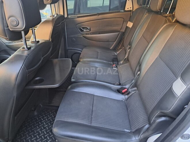 Renault Grand Scenic 2011, 298,000 km - 1.5 l - Bakı