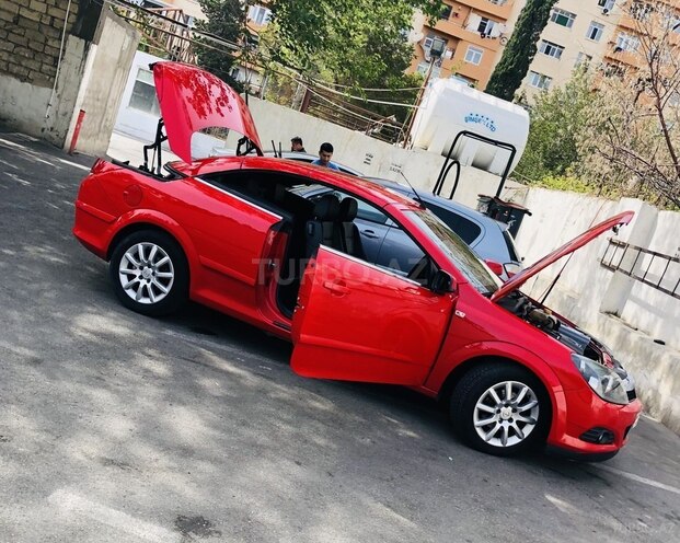 Opel Astra 2006, 173,000 km - 1.8 l - Bakı